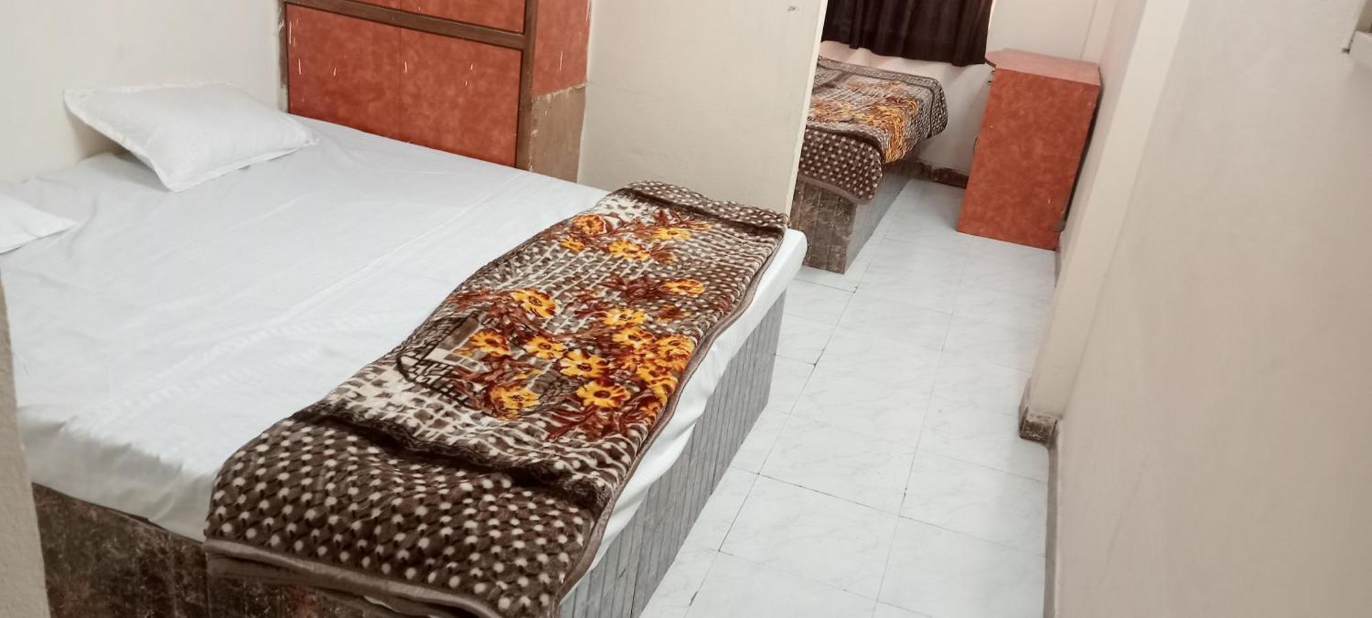Shree Maya Home Stay Ujjain Bagian luar foto